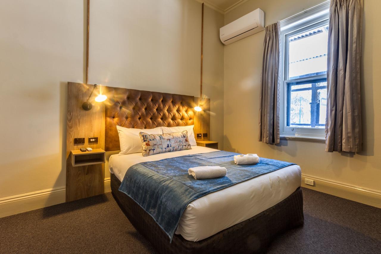 Pretoria Hotel Mannum Bagian luar foto